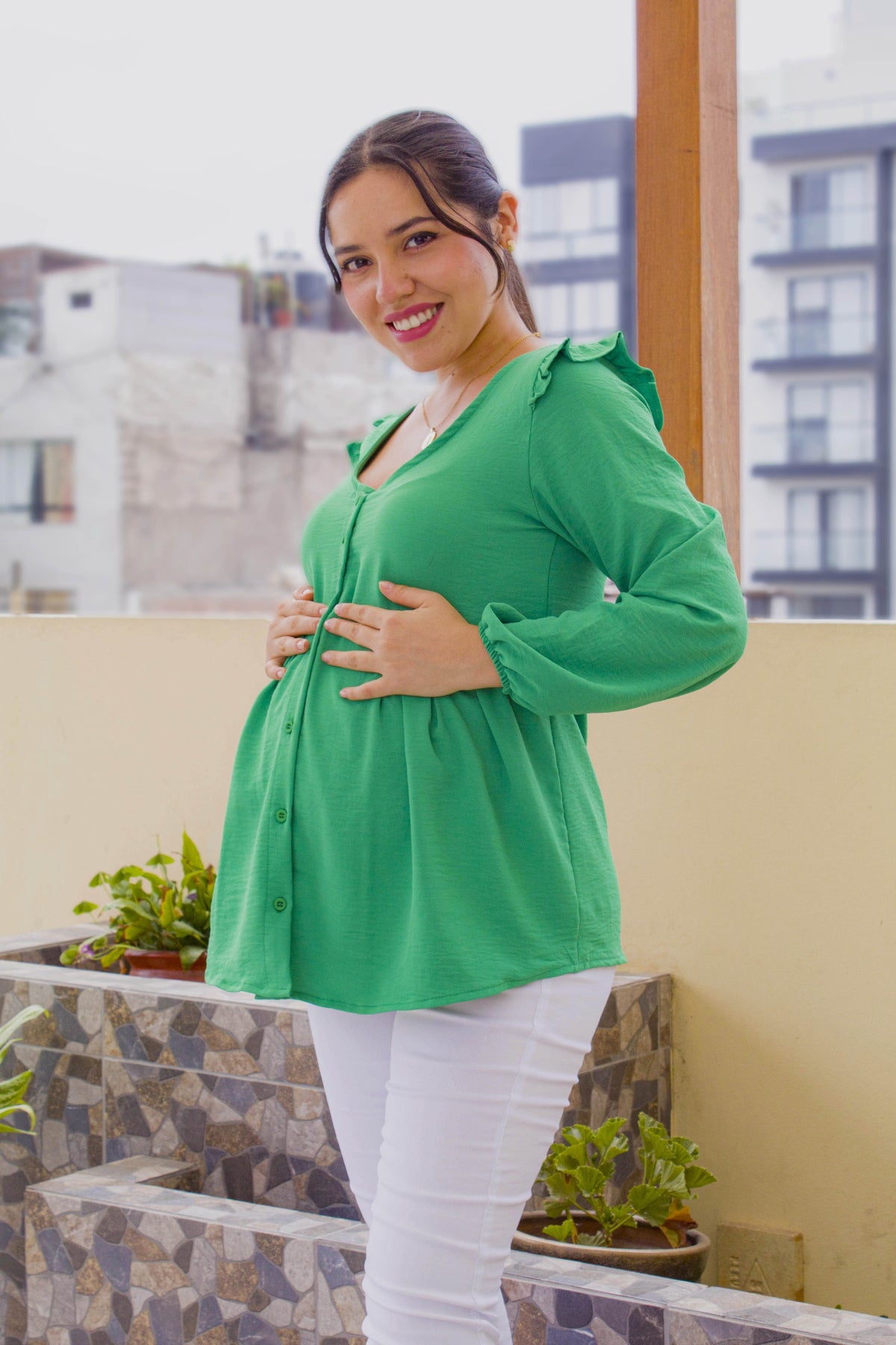Blusa-embarazo-lactancia-Kareli-verde-perico-2